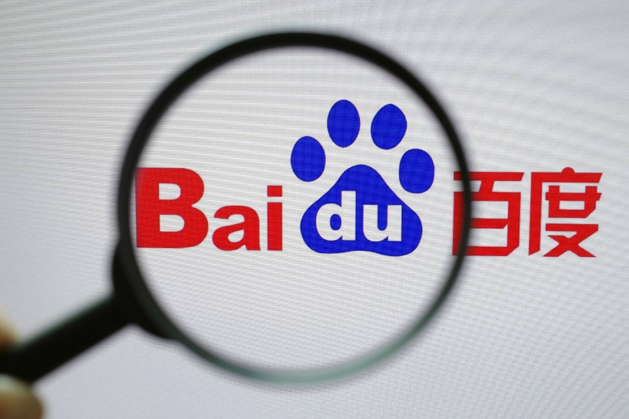 张杰演唱会电力故障用喇叭唱逆战